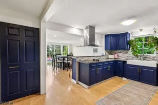 15 Musconetcong Ave, Hopatcong, NJ 07843 - Photo 12
