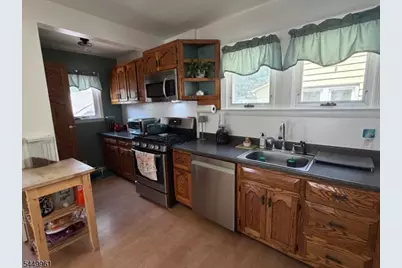 622 Lillian Ter, Union Township, NJ 07083 - Photo 18