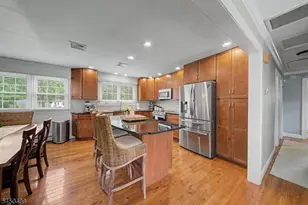 231 Greenwood Ave, Madison, NJ 07940 - Photo 4