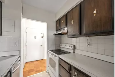 44 S Main St #6J, Lodi, NJ 07644 - Photo 18