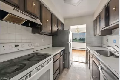 44 S Main St #6J, Lodi, NJ 07644 - Photo 18