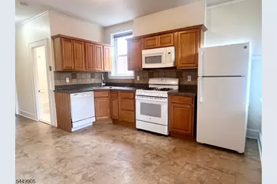 67 Bay St #2L, Montclair, NJ 07042 - Photo 6