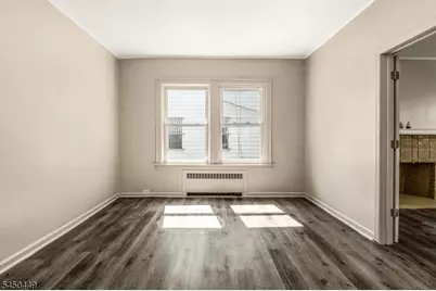 918 Grove St, Irvington, NJ 07111 - Photo 4