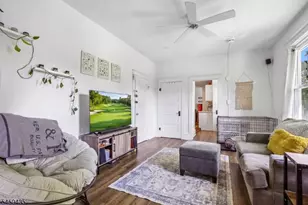 41 Washington Ave, Oxford Township, NJ 07863 - Photo 4