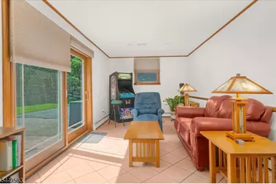 530 Bellwood Park Rd, Bethlehem Township, NJ 08802 - Photo 6