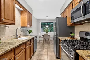 51 Manor Dr, Montgomery Township, NJ 08540 - Photo 20