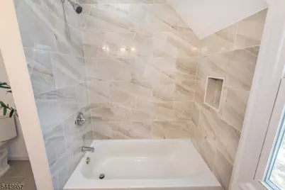 749 Valley St, Orange, NJ 07050 - Photo 24