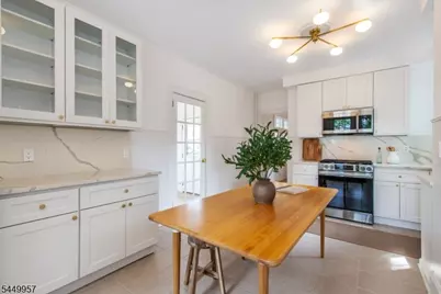 749 Valley St, Orange, NJ 07050 - Photo 10