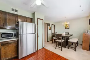 575 Grove St, Clifton, NJ 07013 - Photo 10