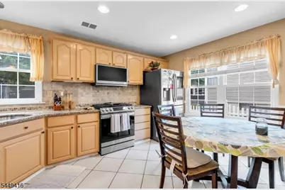 48 Plantation Rd, Readington, NJ 08889 - Photo 12