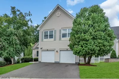 48 Plantation Rd, Readington, NJ 08889 - Photo 2