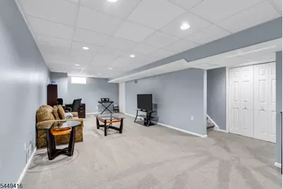 48 Plantation Rd, Readington, NJ 08889 - Photo 18