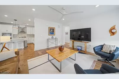 13 Whitney Ave #13, Morris Plains, NJ 07950 - Photo 12