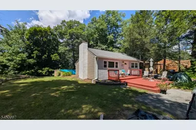 31 Hewitt Rd, West Milford, NJ 07421 - Photo 2