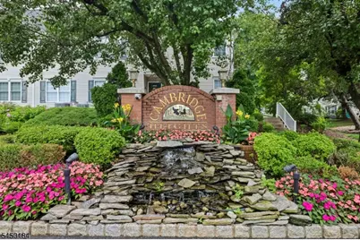 164 Cambridge Ct, Clifton, NJ 07014 - Photo 1