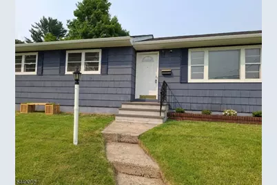 601 Clinton Avenue, Plainfield, NJ 07063 - Photo 2