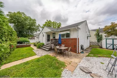 844 Saint Marys Ave, Plainfield, NJ 07062 - Photo 2
