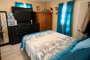 979 W 4th St, Plainfield, NJ 07063 - Photo 8