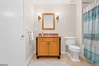 35 Mercier Pl, Berkeley Heights Township, NJ 07922 - Photo 20