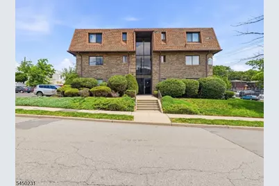 10 Cross St, Belleville, NJ 07109 - Photo 1