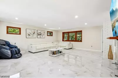 881 Bordentown Ave, Sayreville, NJ 08879 - Photo 4