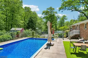 881 Bordentown Ave, Sayreville, NJ 08879 - Photo 40