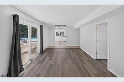 15 Harper Rd, South Brunswick Township, NJ 08852 - Photo 2