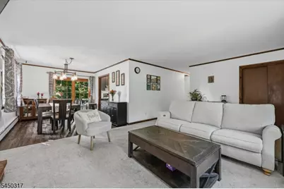 2 Oak Dr, Hampton Township, NJ 07860 - Photo 10