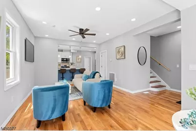 7 S Valley Rd, West Orange Township, NJ 07052 - Photo 4