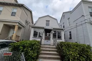 376 Myrtle Ave, Irvington, NJ 07111 - Photo 1