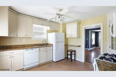 347 Pine Ave, Garwood, NJ 07027 - Photo 10