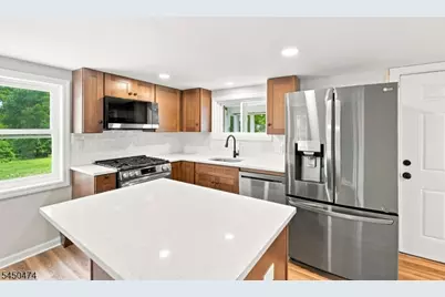 31 N Main St, Flemington, NJ 08822 - Photo 10