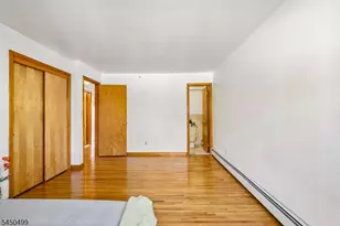 33 Henry Pl, Hackensack, NJ 07601 - Photo 16