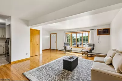 33 Henry Pl #B2, Hackensack, NJ 07601 - Photo 10