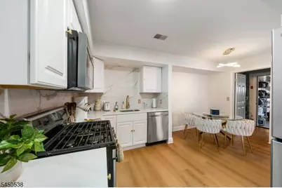 133 Port Ave, Elizabeth, NJ 07206 - Photo 2