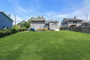 143 Greenbrook Rd, North Plainfield, NJ 07060 - Photo 24