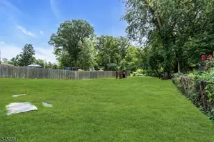 143 Greenbrook Rd, North Plainfield, NJ 07060 - Photo 22