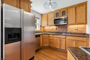 451 Pine Ave, Garwood, NJ 07027 - Photo 8