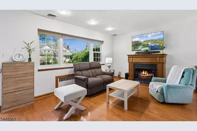 451 Pine Ave, Garwood, NJ 07027 - Photo 4