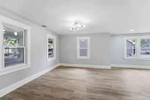11 Jean Ct, Woodbridge Township, NJ 07095 - Photo 12
