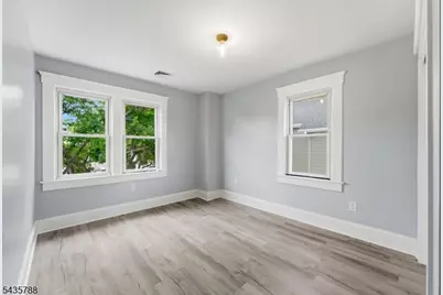 11 Jean Ct, Woodbridge Township, NJ 07095 - Photo 24