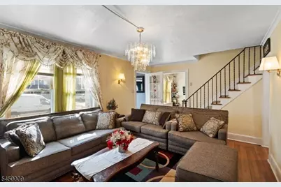 884 Townley Ave, Union Township, NJ 07083 - Photo 4