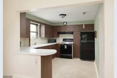 351 Fernwood Ter, Linden, NJ 07036 - Photo 16