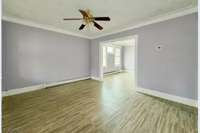 231 Myrtle Ave, Irvington, NJ 07111 - Photo 6