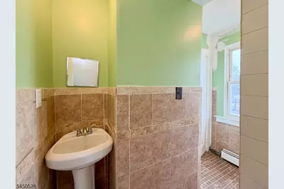 231 Myrtle Ave, Irvington, NJ 07111 - Photo 38
