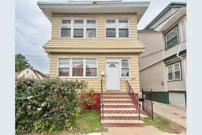 231 Myrtle Ave, Irvington, NJ 07111 - Photo 2