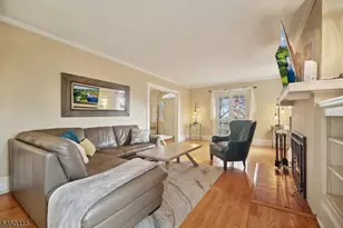526 Highland Ave, Montclair, NJ 07043 - Photo 10