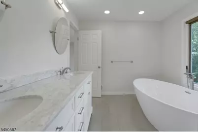 35 Reagan Way, Washington Township, NJ 07676 - Photo 22