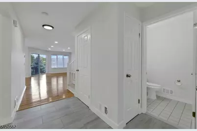 35 Reagan Way, Washington Township, NJ 07676 - Photo 14