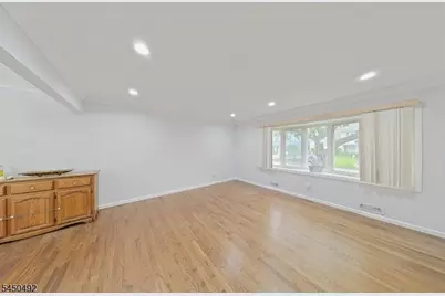 56 Eaton Pl, Bloomfield, NJ 07003 - Photo 18